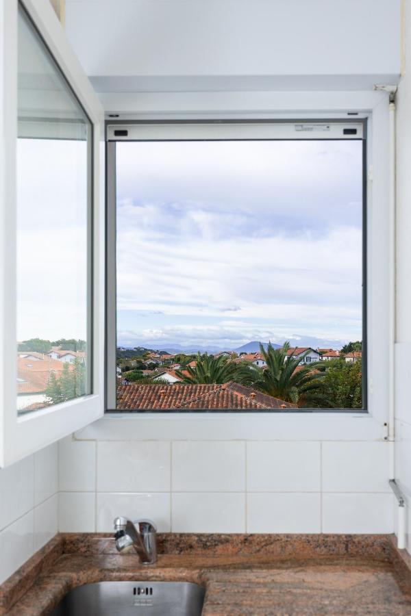 Larrun - Vue Sur La Montagne Proche De La Plage บีดาร์ ภายนอก รูปภาพ